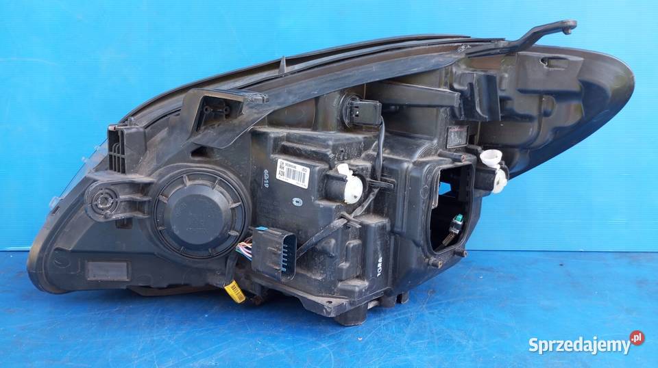 LAMPA REFLEKTOR PRAWY PRZÓD EU XENON OPEL MOKKA Nowy Tomyśl