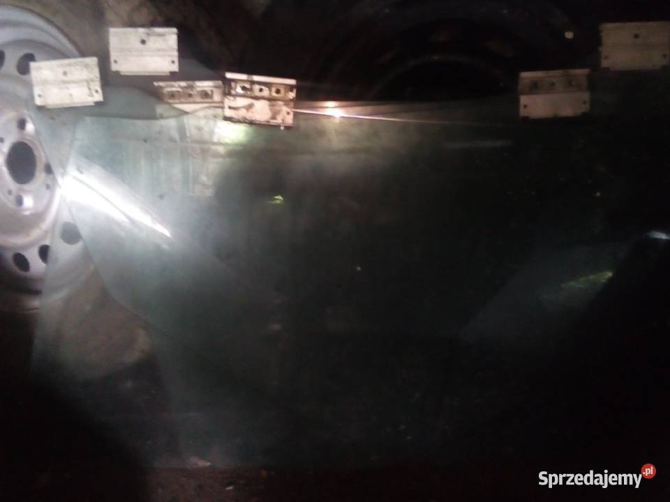 szyby boczne BMW E30 sedan Chełm