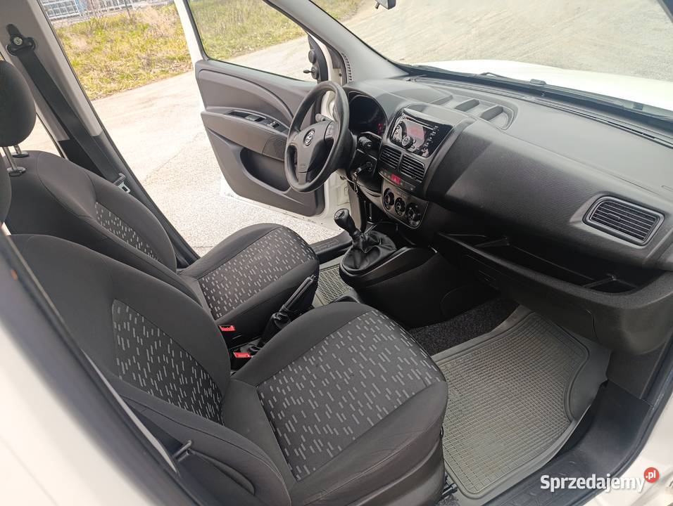 Sprzedam Opel Combo 13 diesel faktura VAT Malbork