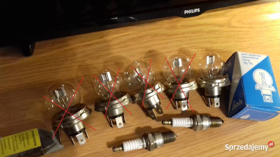Żarówki bańki świece zapłonowe wielkopolskie Wronki