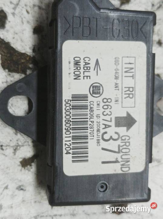 WZMACNIACZ MN141582 MN141583 MN141593 8637A371