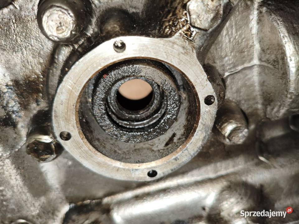 Dekiel pokrywa rozrządu silnika Ural M67 Leszno