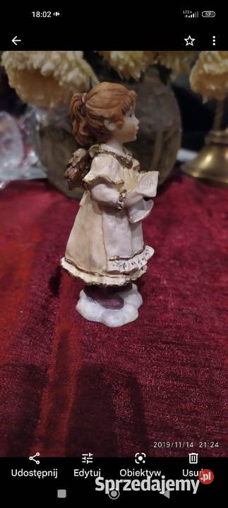Stara figurka dziewczynka Aniołek kompozyt Wrocław