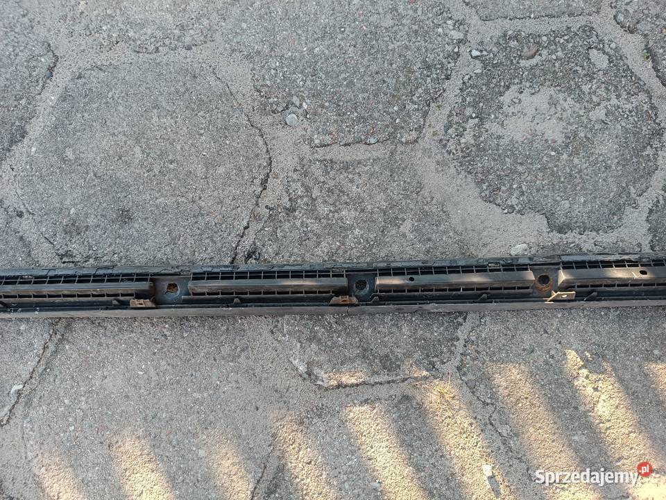 Stelaż listwy progowej lewy Audi A1 8X 8x0854535 Turek