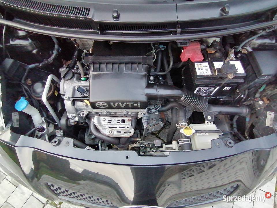 TOYOTA YARIS 13 VVTi 87 Klima 5 drzwi przeb 151 Ostrów Wielkopolski