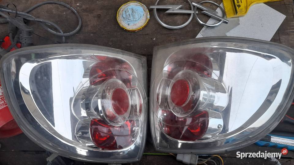 Lampy tył opel astra f sedan dolnośląskie Ząbkowice Śląskie