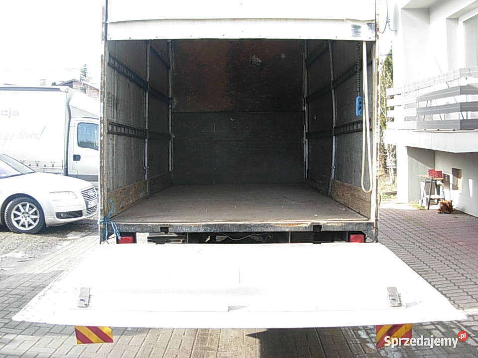 IVECO DAILY 30 2007 PLANDEKA Z WINDA Iveco Częstochowa
