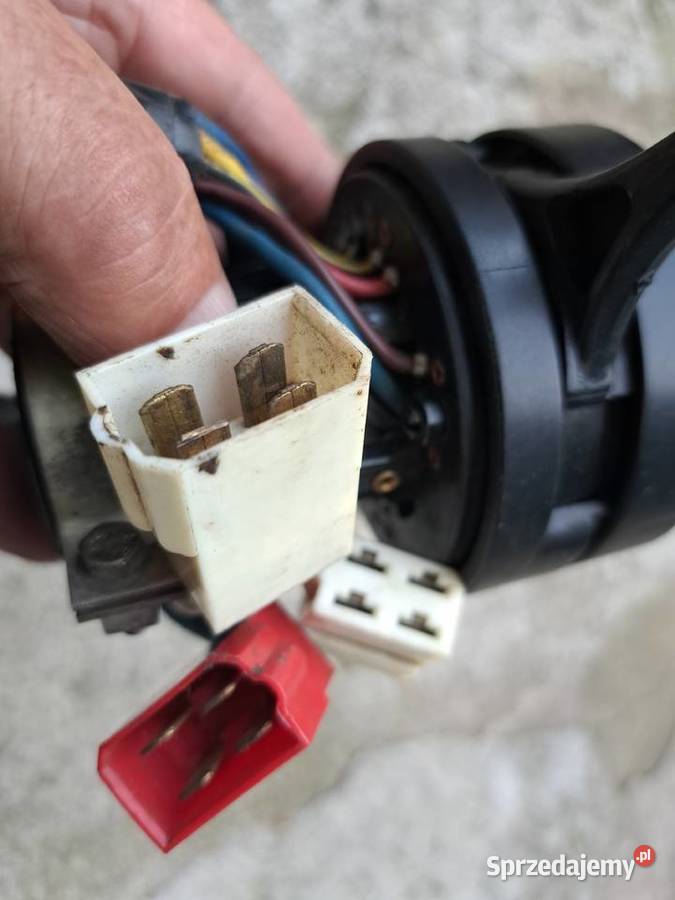 Fiat 125p126p przełącznik świateł kierunków nowy Leszno