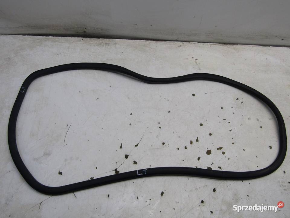 USZCZELKA DRZWI LEWY TYŁ LEWE TYLNE JEEP