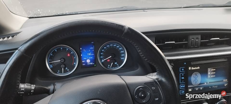 Toyota Corolla 16 LPG 2018 idealna na taxi bolt 1600cm3 lubelskie Lublin