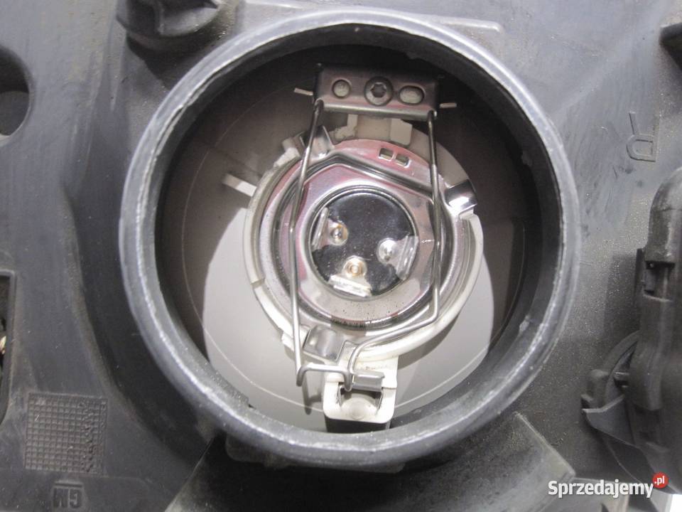 RENAULT TRAFIC II LIFT 08r lampa prawa przód osobowe świętokrzyskie Kielce