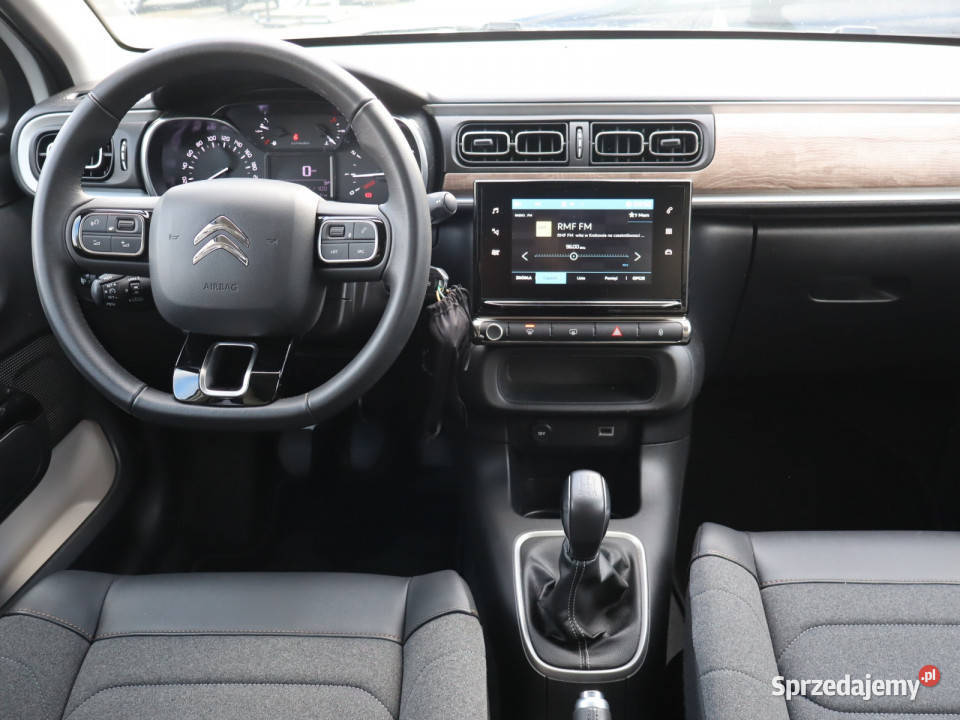 Citroen C3 12 PureTech 8605km Katowice