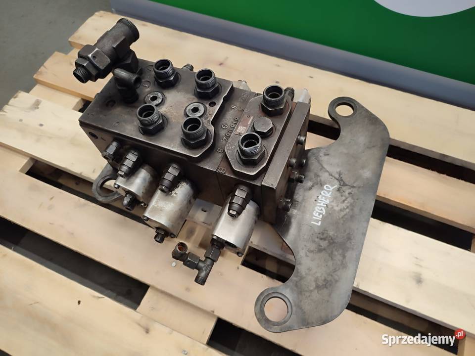 Rozdzielacz hydrauliczny R901355082 LIEBHERR Wilkowo sprzedam