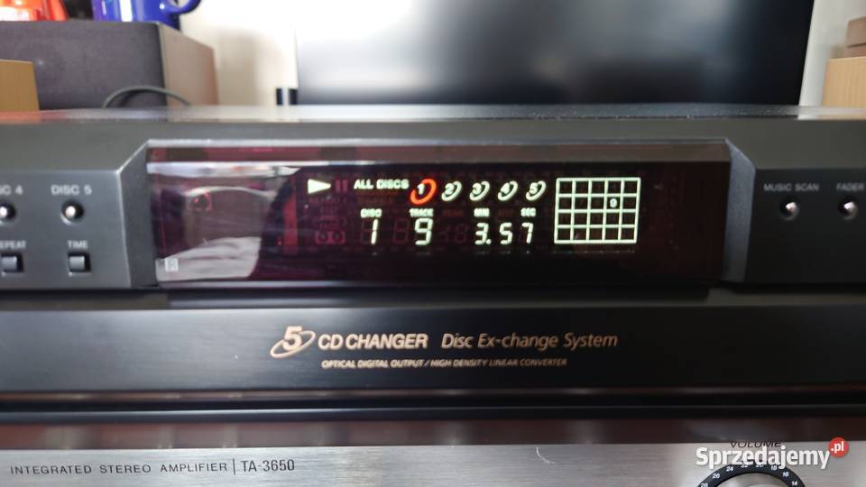 Odtwarzacz CD SONY CDPCE345