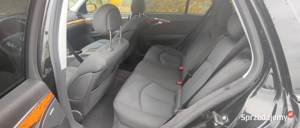Mercedes E200 18 kompresor LPG 2005r PDC klima nawigacja