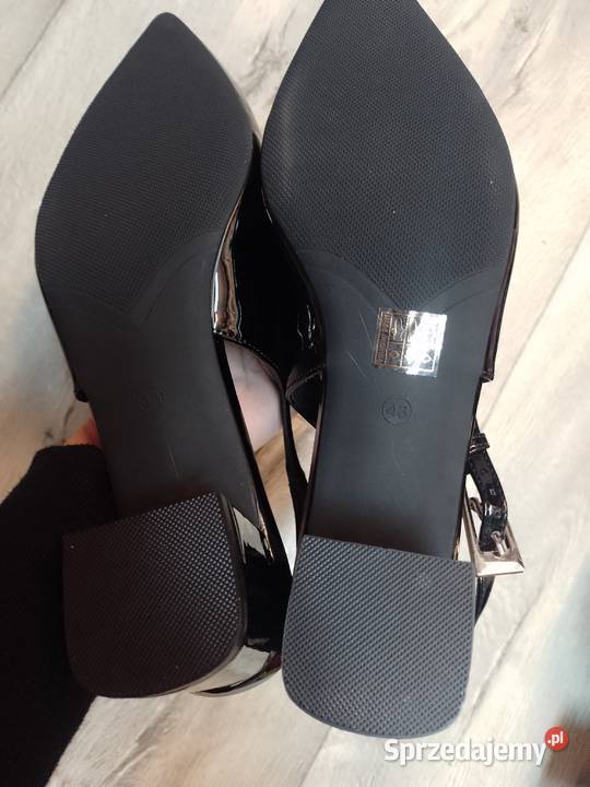 43 CZARNE czółenka wieczorowe z odkrytą piętą Czółenka Kraków sprzedam