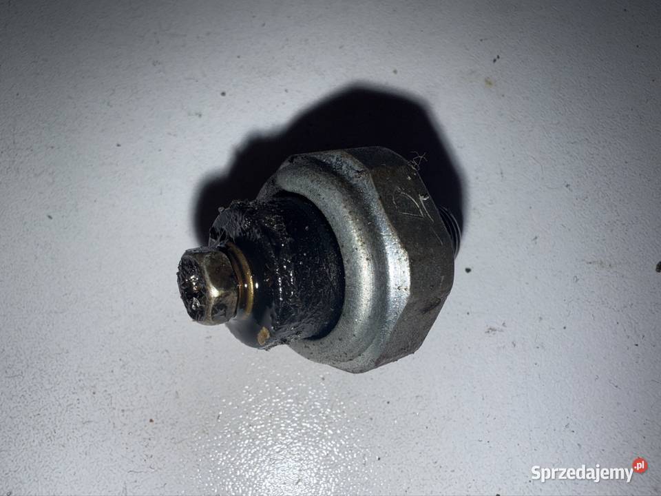 Czujnik oleju Suzuki GSXR 600 SRAD AD Kopniaki Ostrów Wielkopolski