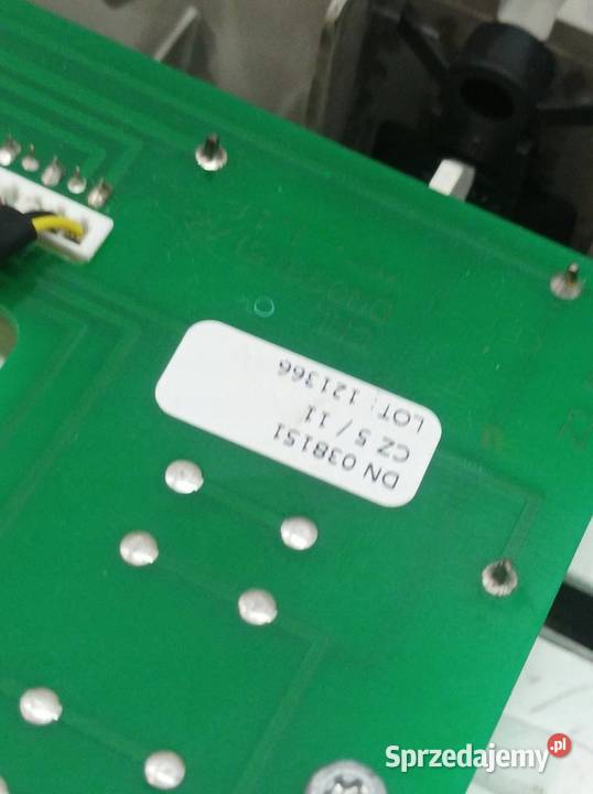 LAMPKA PODSUFITKI KOMPLET T27 8125005030 Toyota