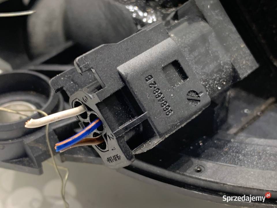 KLAMKA KLAPY TYŁ MERCEDES CLS A0997500300 sprzedam