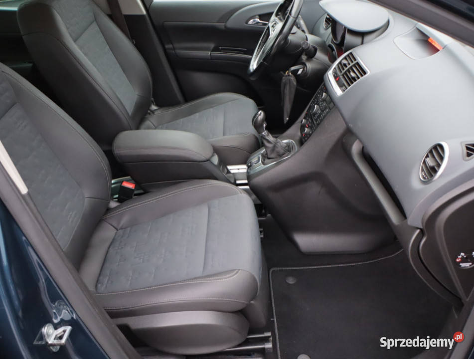 Opel Meriva 14 i wielofunkcyjna kierownica Lublin