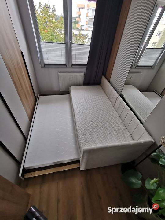 Łóżko wysuwane 90 x 190200 sofa welurowa z sprzedam