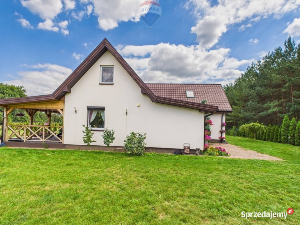 Komfortowy dom z dużą działką i tarasami Grabie