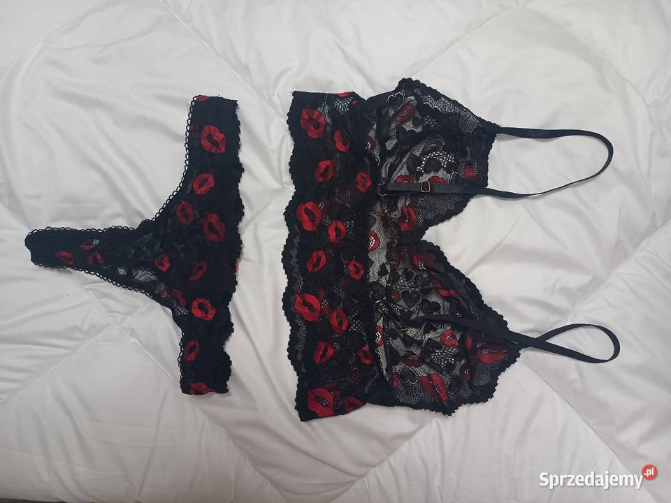 Komplet koronkowy L Brzeg