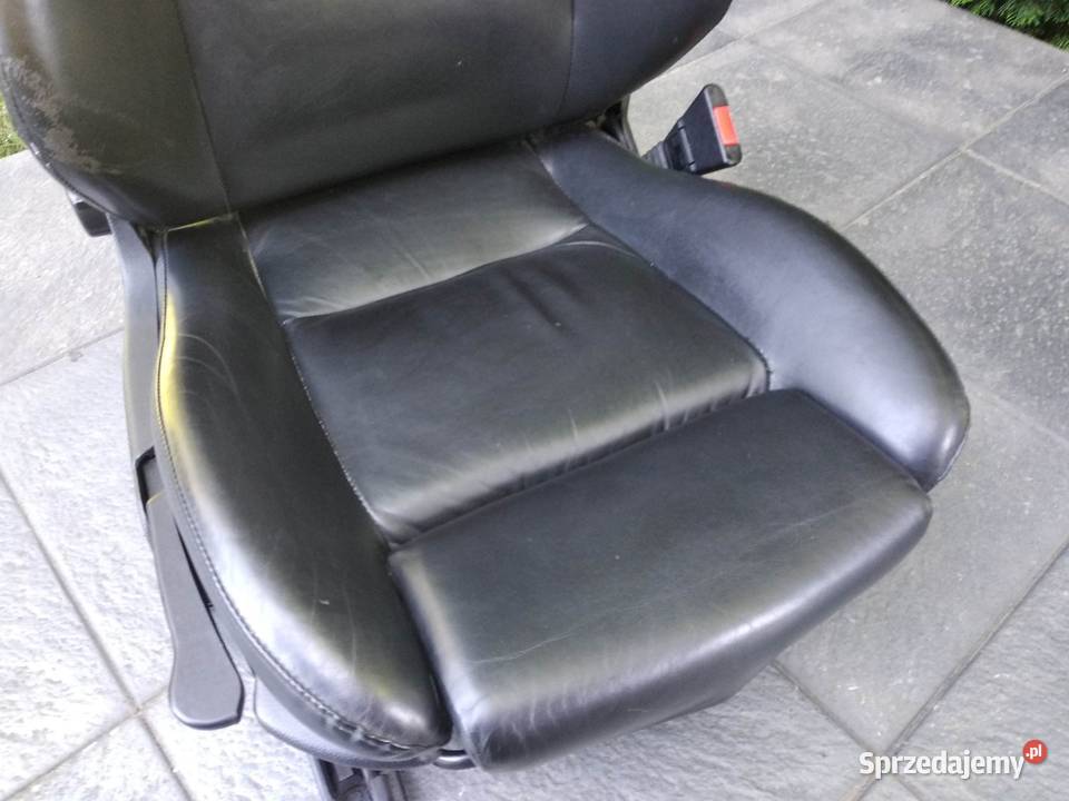 Opel Astra G fotele przednie skórzane grzane
