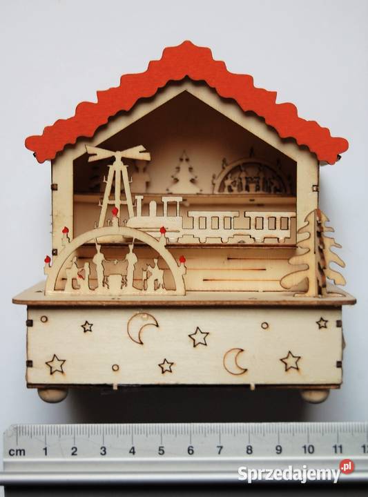 Domek drewniany podświetlany LED Vershold Lublin