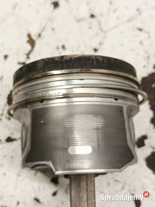 TŁOK KORBOWÓD 82L187 20 D HDI D3 D4 Volvo V40 II osobowe