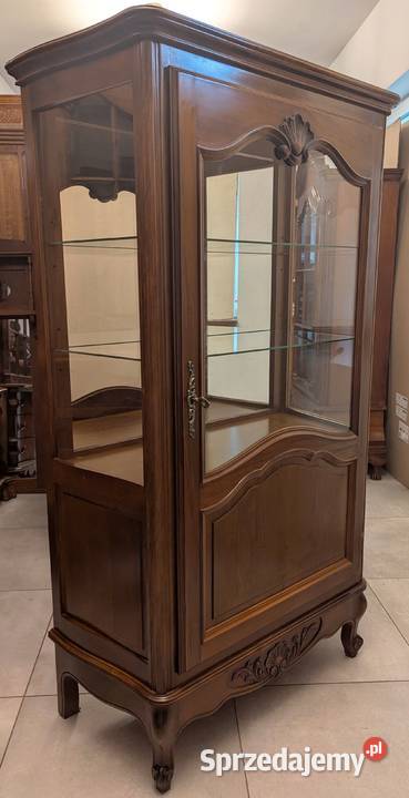 Piękna witrynaserwantka ludwikowska orzechsklep Dąbrowa Górnicza sprzedam