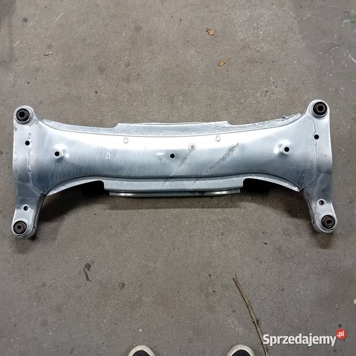 Toyota Avensis belka wozek zawiezenie 350km Opole