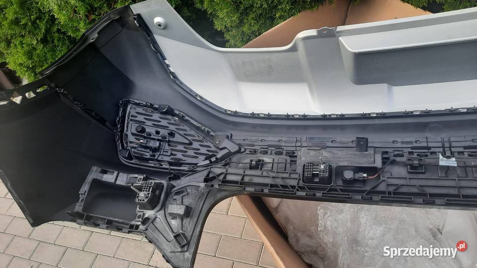 Zderzak Audi Q2 2023r poliftowy Wiązów