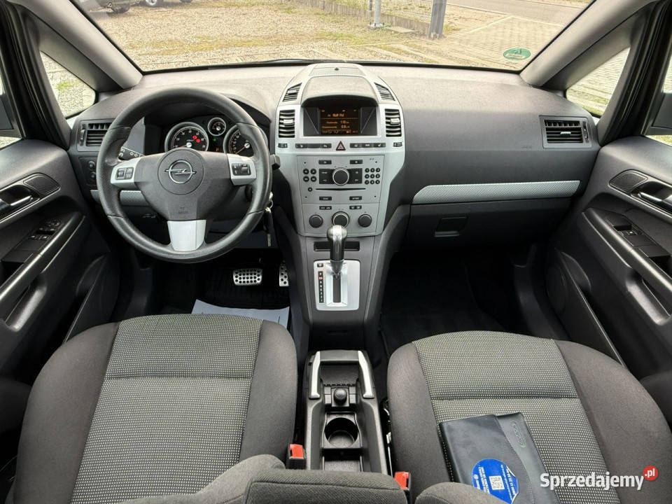 Opel Zafira automat7osobowyalusuper stanz wielofunkcyjna kierownica Dąbrowa sprzedam