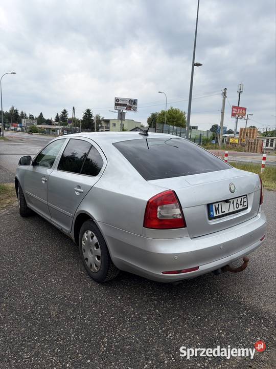 Skoda Octavia 16 BenzGaz srebrny