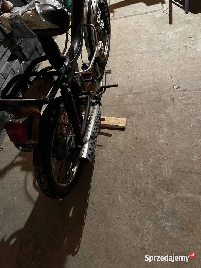 Sprzedam rame z motorowera 111km Załuczne