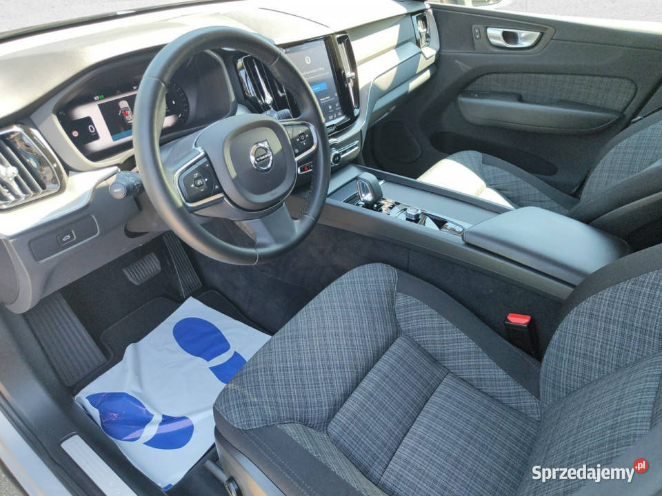Volvo XC 60 B4 B Core Z Polskiego Salonu Faktura Warszawa