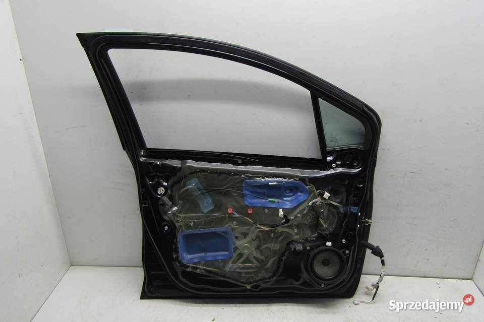 DRZWI PRZEDNIE LEWY PRZÓD 209 TOYOTA YARIS III