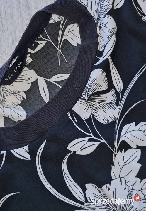 Bluzka damska tunika kwiaty czerń i biel Look Kwiatki Łódź