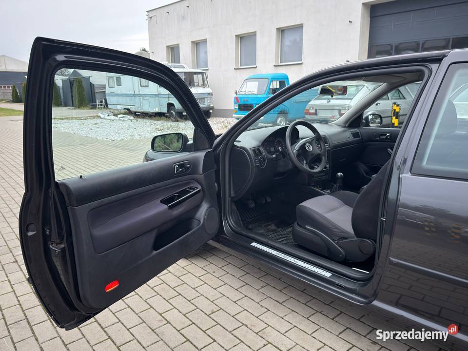 VW Golf IV 19 TDI z ciekawą historia sam Zgierz