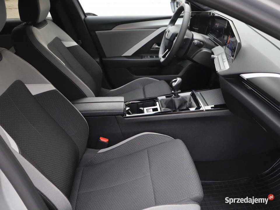 Opel Astra 12 Turbo pełny VAT Katowice