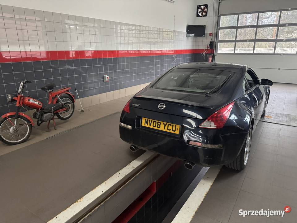 Nissan 350z HR 2 sztuki Mrozy