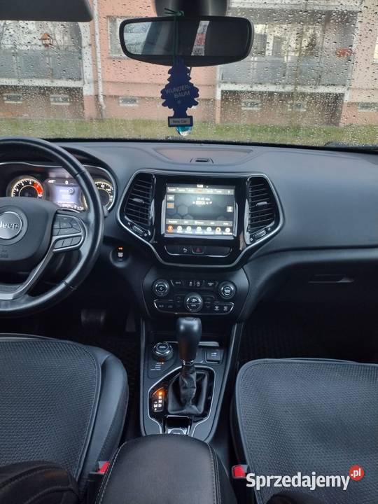 SPRZEDAM JEEP CHEROKEE Bełchatów sprzedam