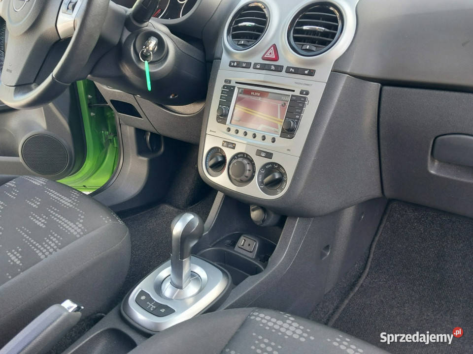 Opel Corsa AUTOMAT 100 bezwypadkowy bogata czujnik zmierzchu