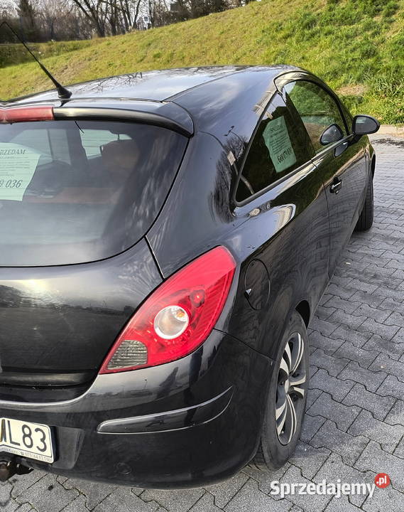 Opel Corsa D 14 100 z polskiego salonu