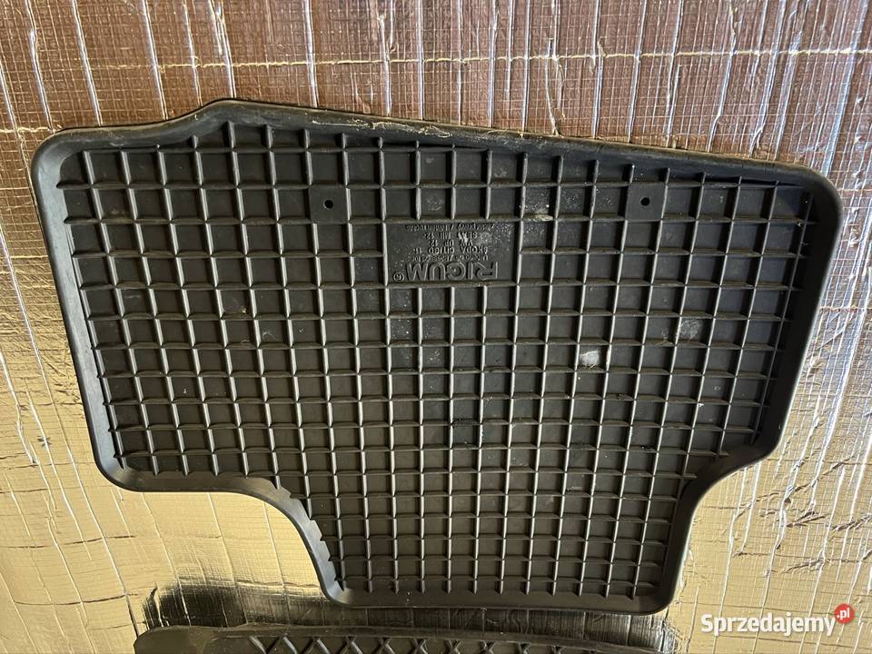 Dywaniki VW UP SKODA CITIGOSEAT MII Dywaniki Ornontowice