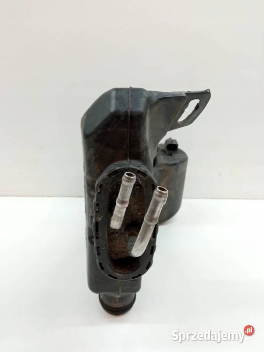 ZBIORNICZEK SPRYSKIWACZY 2058600360 MercedesBenz