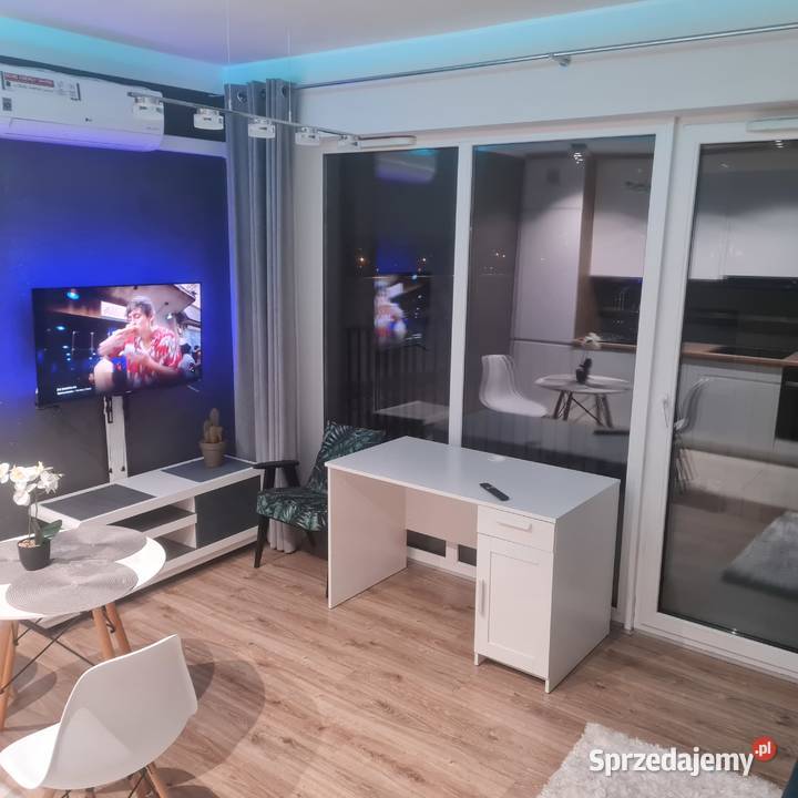 Wynajmę piękny apartament z widokiem na Odrę we dolnośląskie Wrocław