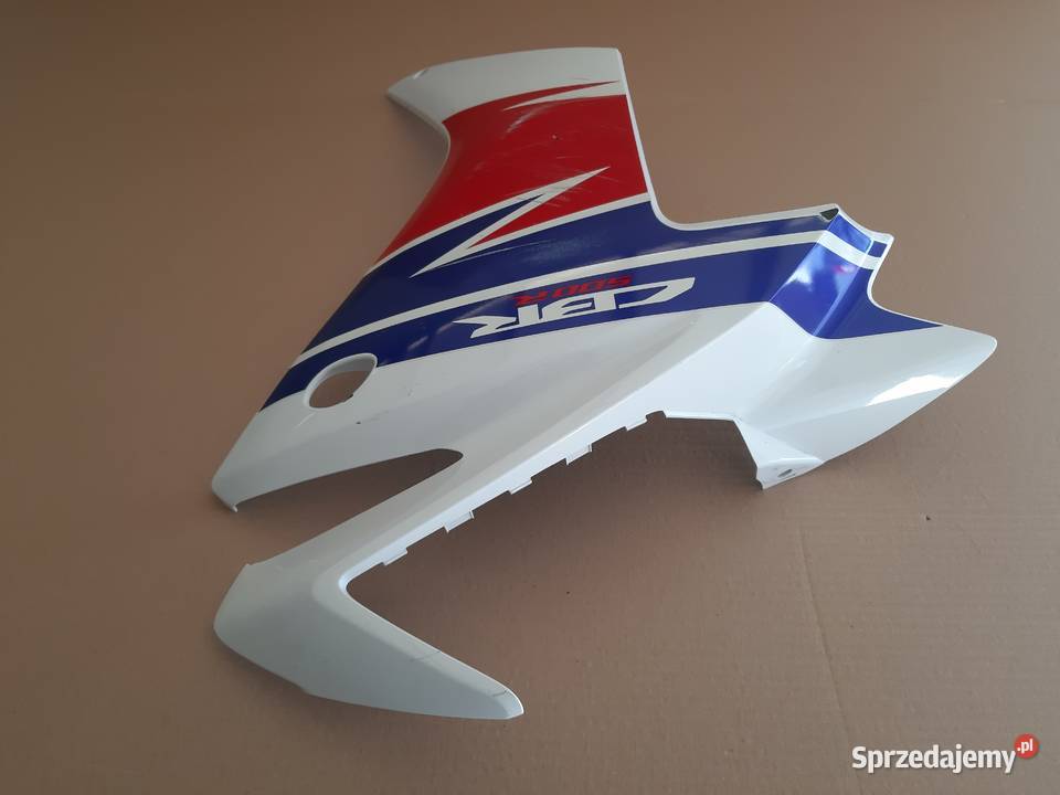 HONDA CBR 500R OWIEWKA PRAWA BOCZEK OSŁONA Trzciel