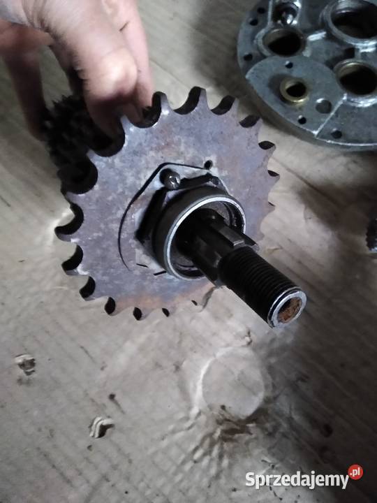 Junak m10 m07 skrzynia biegów dekiel zębatka